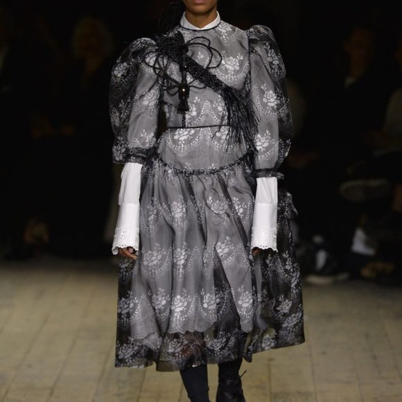 Simone Rocha Floral Lace dress brand new. - Picture 1 of 3